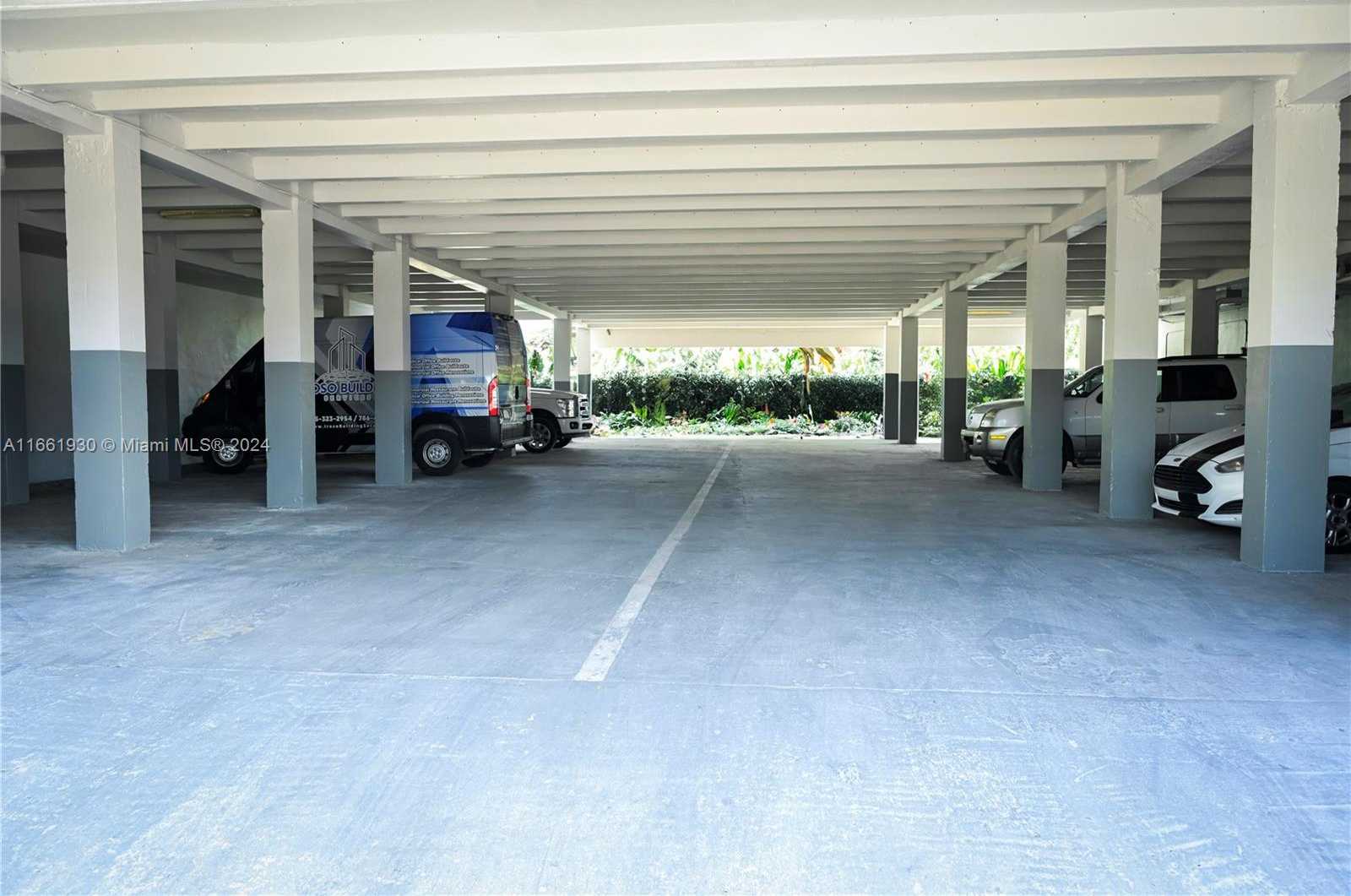 Small Image of 5539 SOUTH WEST 8TH ST, Miami Number 5