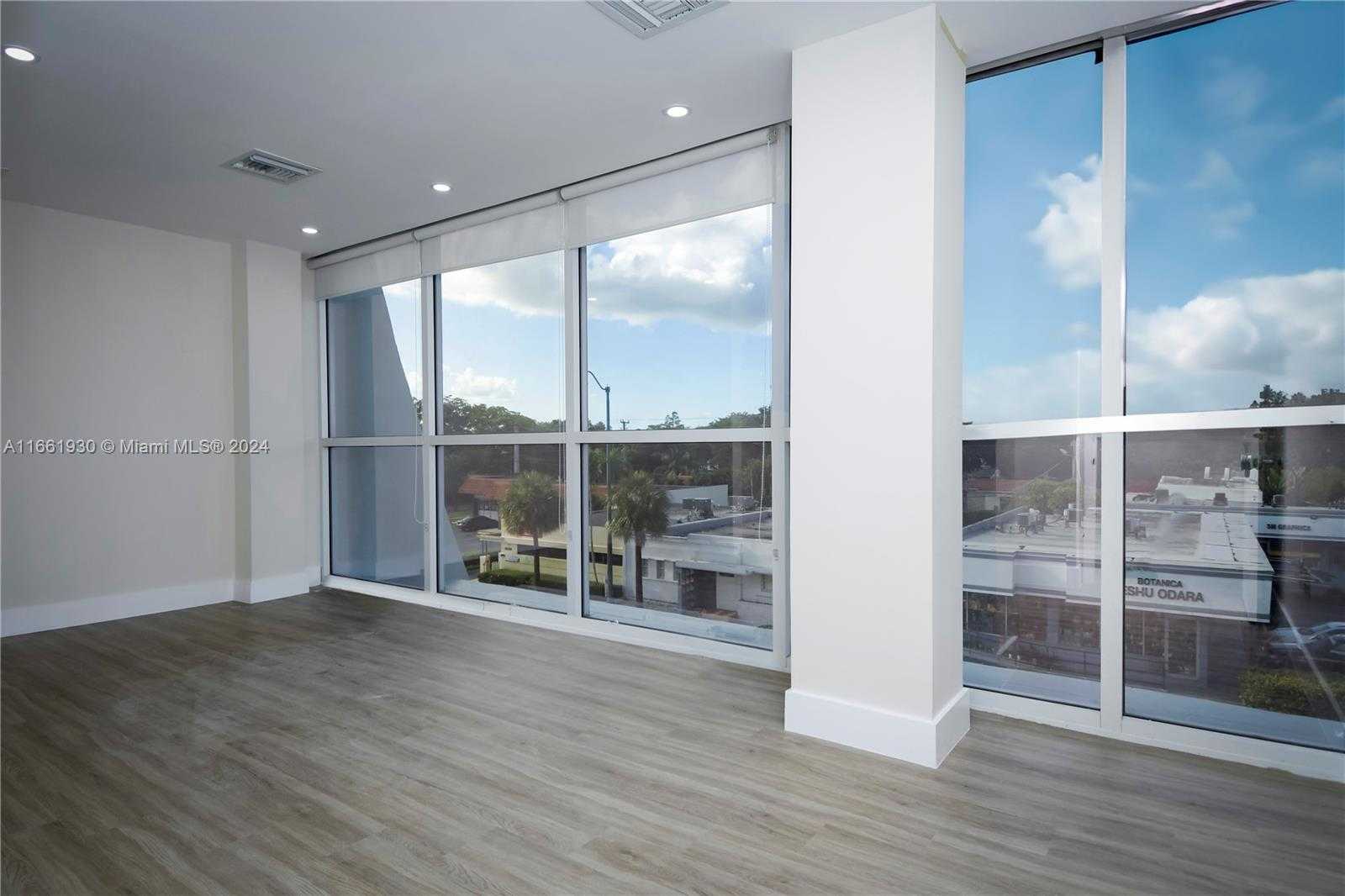 Small Image of 5539 SOUTH WEST 8TH ST, Miami Number 8