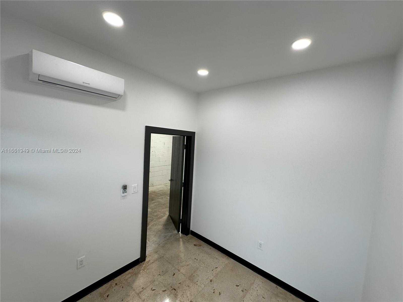 Small Image of 1724 NORTH WEST 22ND ST, Miami Number 12