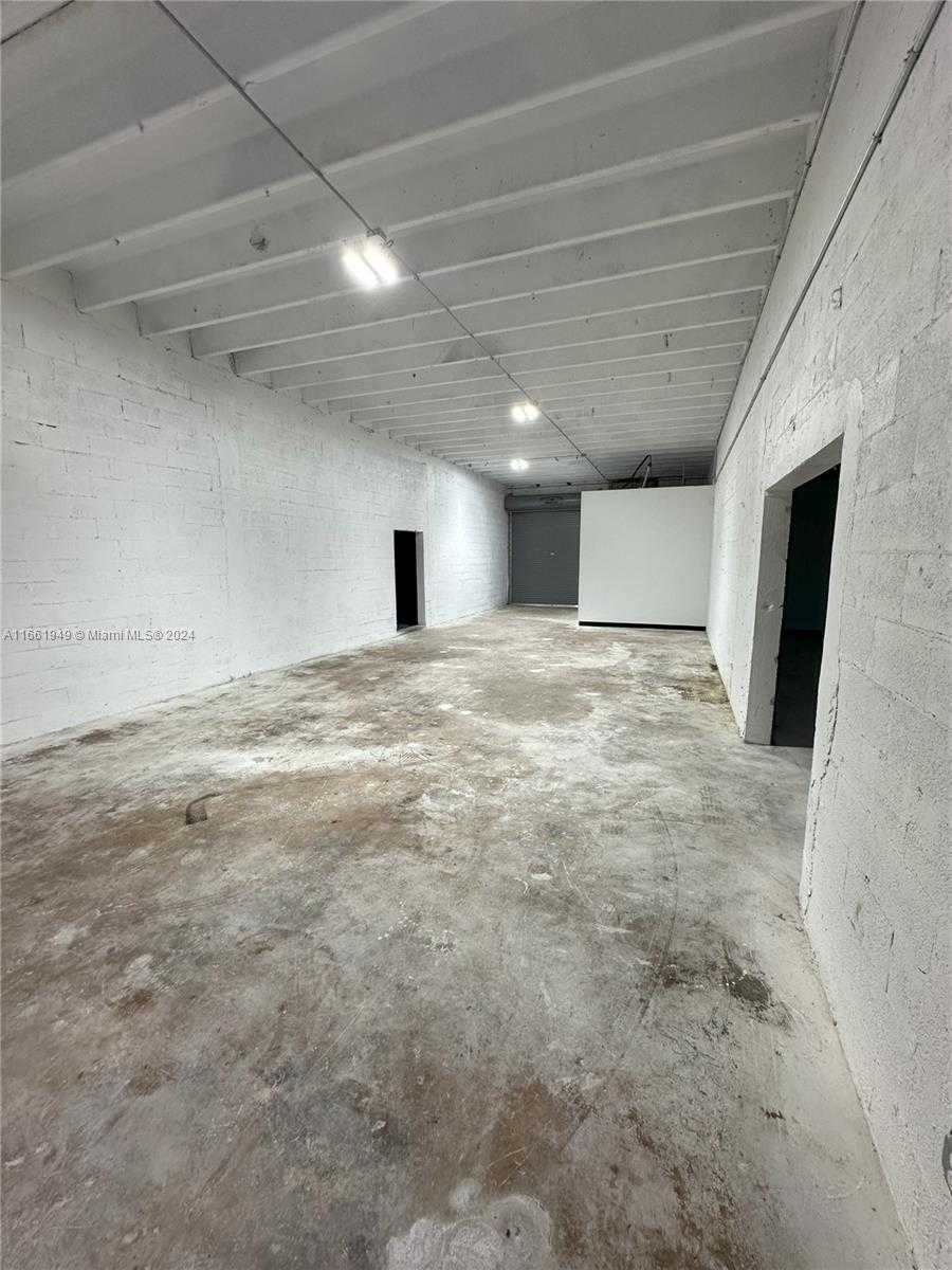 Small Image of 1724 NORTH WEST 22ND ST, Miami Number 24