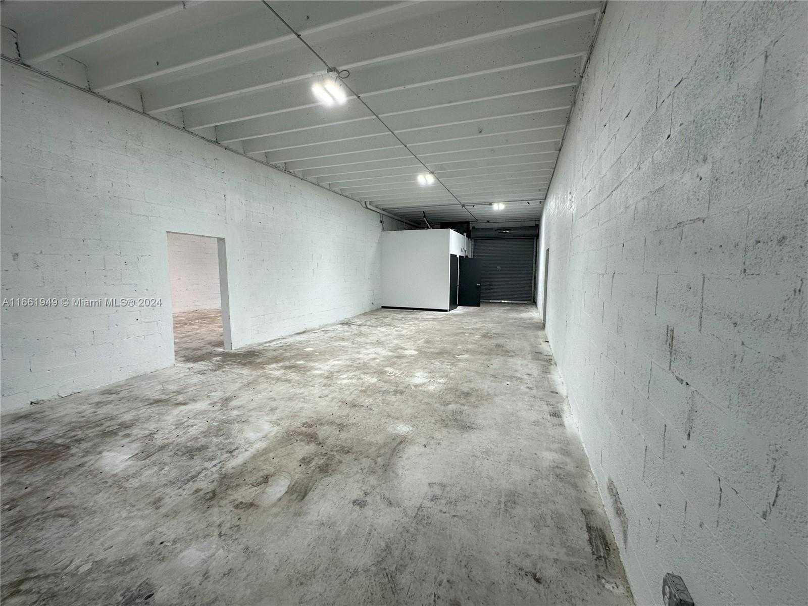Small Image of 1724 NORTH WEST 22ND ST, Miami Number 27