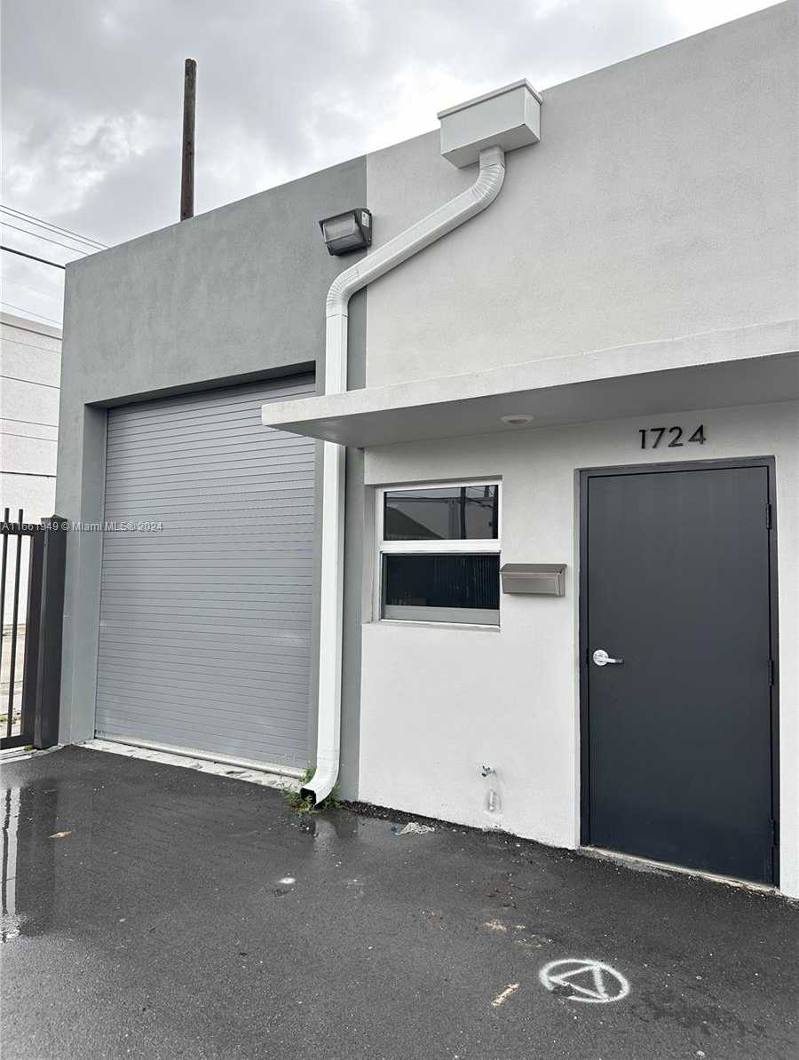 Small Image of 1724 NORTH WEST 22ND ST, Miami Number 8