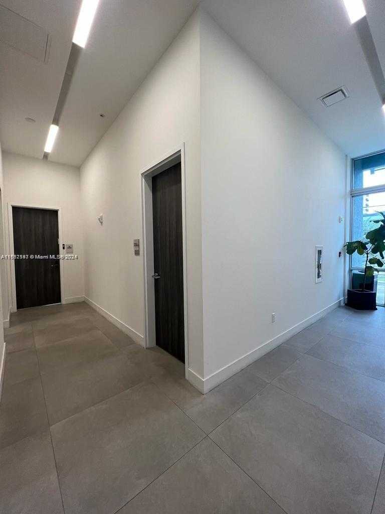 Small Image of 800 SOUTH EAST 4TH AVE #109, Hallandale Beach Number 6