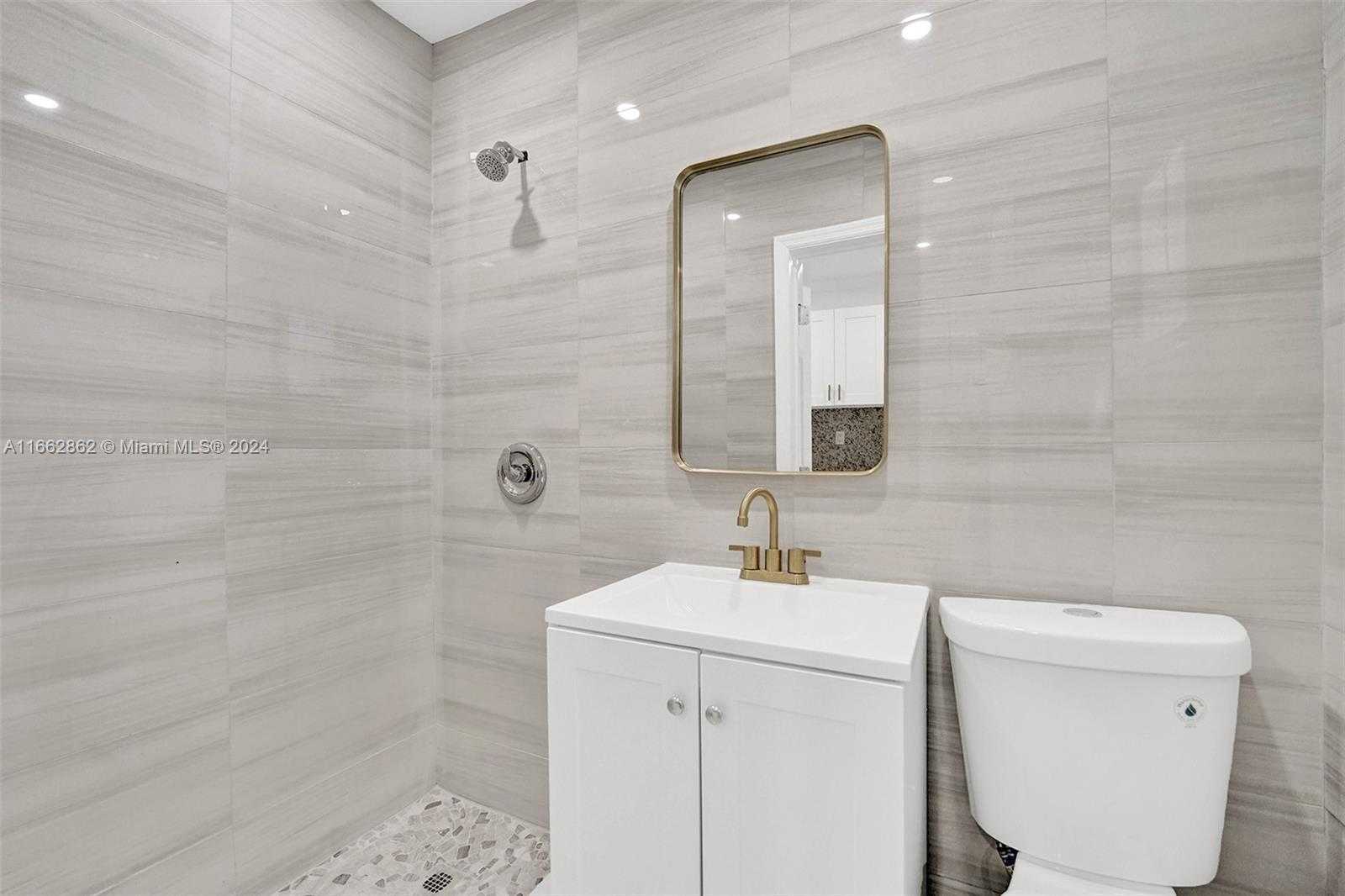 Small Image of 5807 SOUTH WEST 25TH ST, West Park Number 12