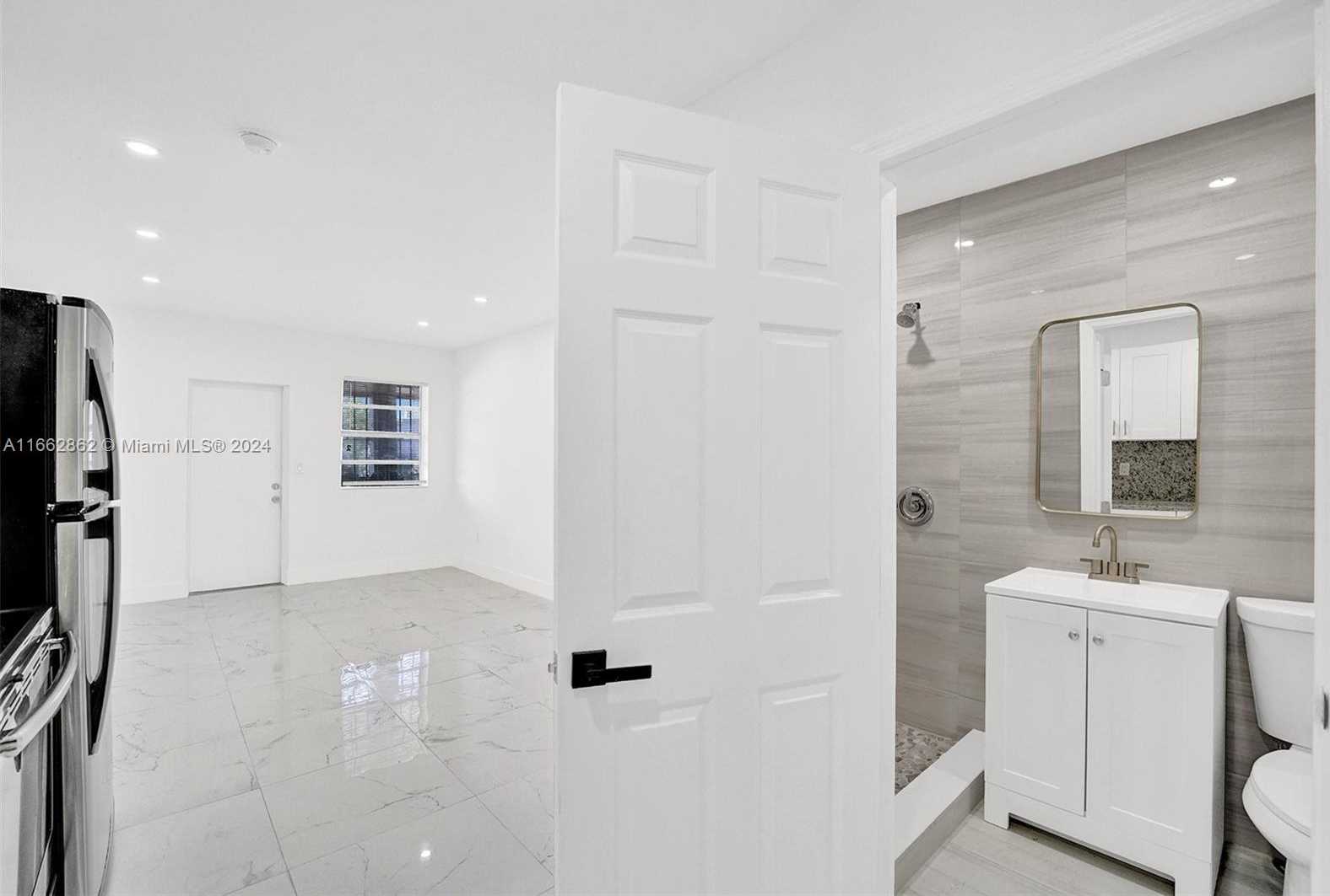 Small Image of 5807 SOUTH WEST 25TH ST, West Park Number 13