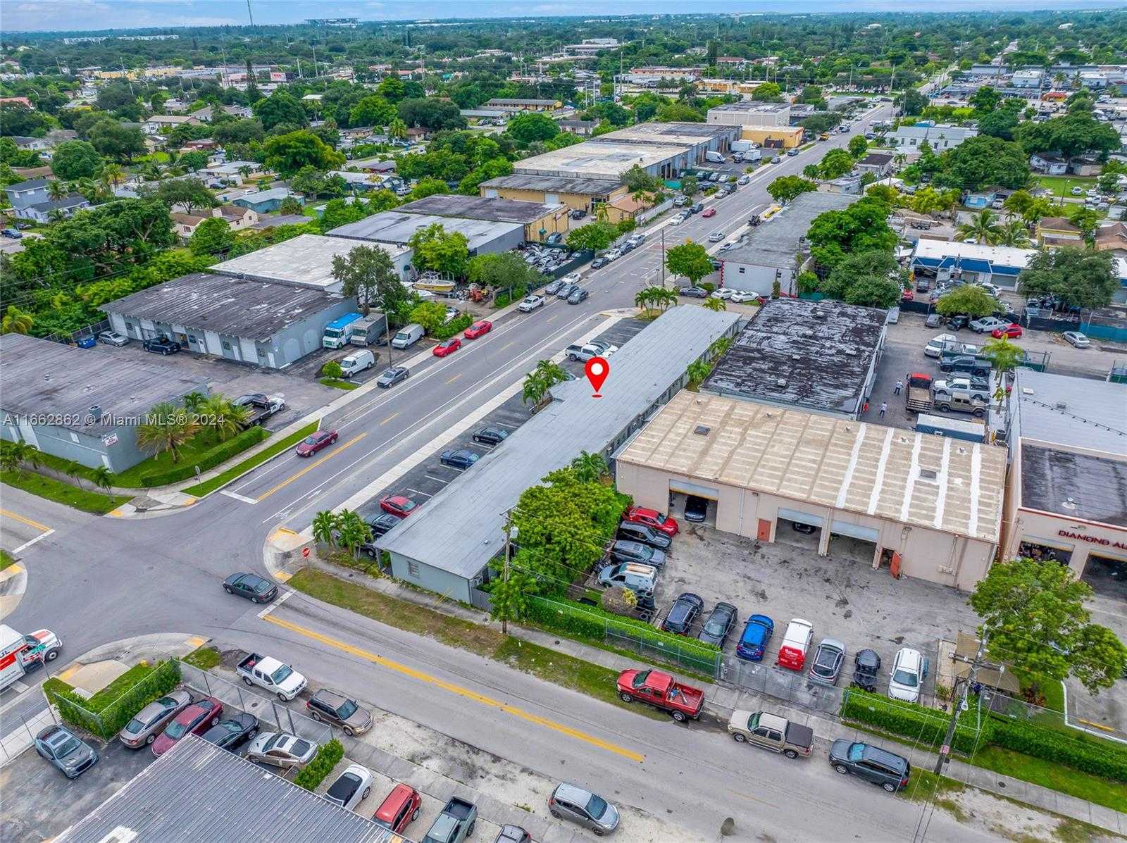 Small Image of 5807 SOUTH WEST 25TH ST, West Park Number 22