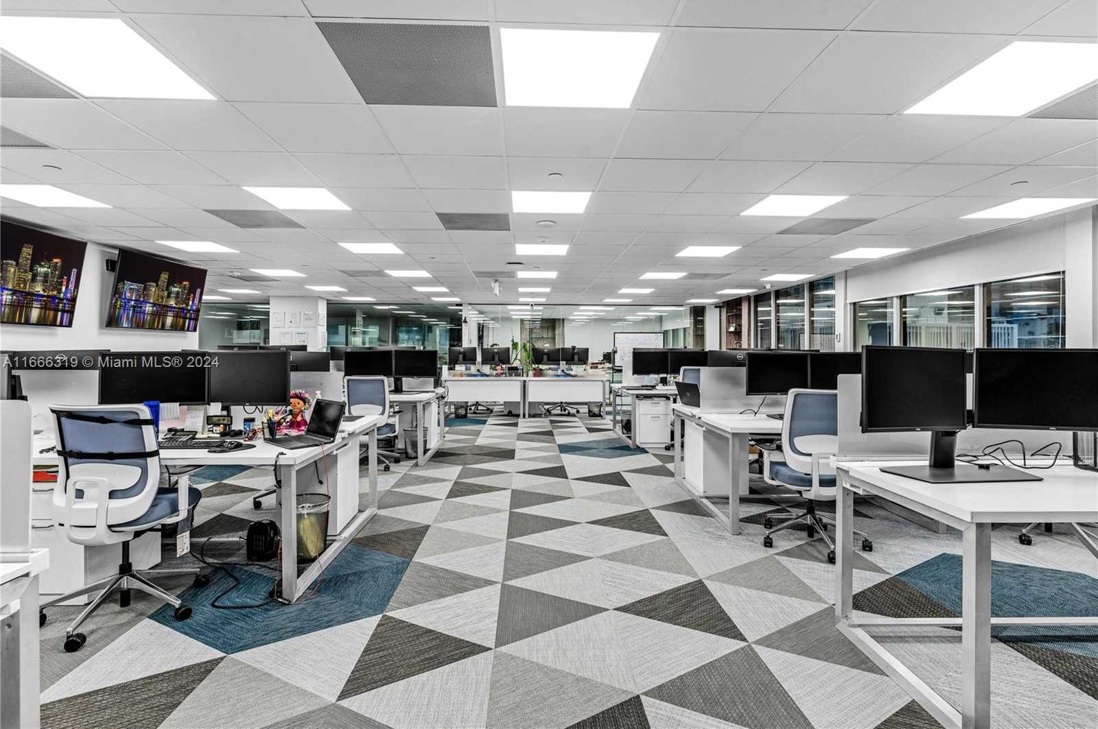 Small Image of 1110 BRICKELL AVE #710A, Miami Number 15