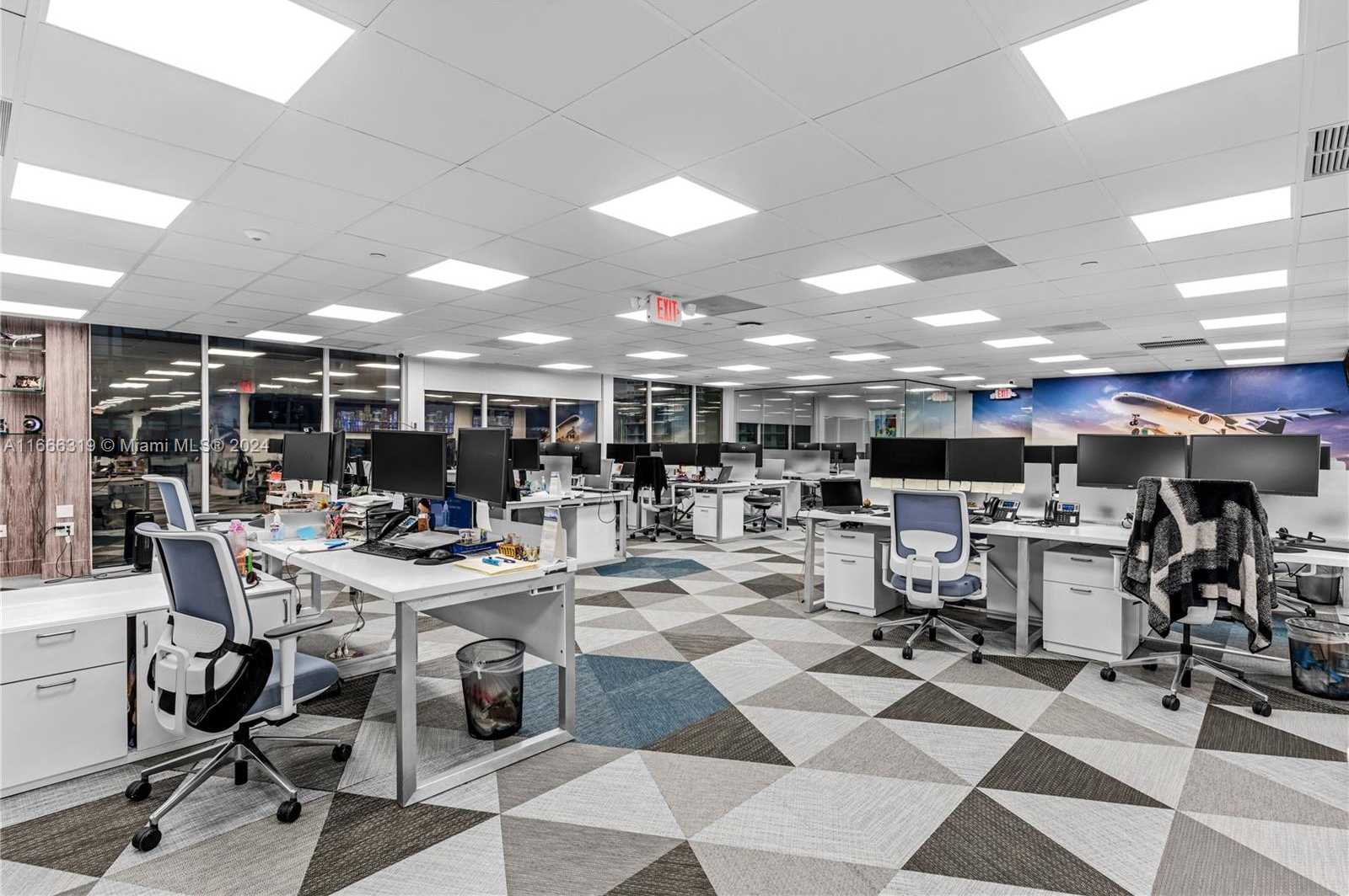 Small Image of 1110 BRICKELL AVE #710A, Miami Number 17