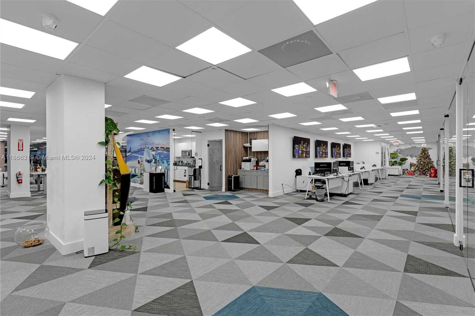 Small Image of 1110 BRICKELL AVE #710A, Miami Number 22