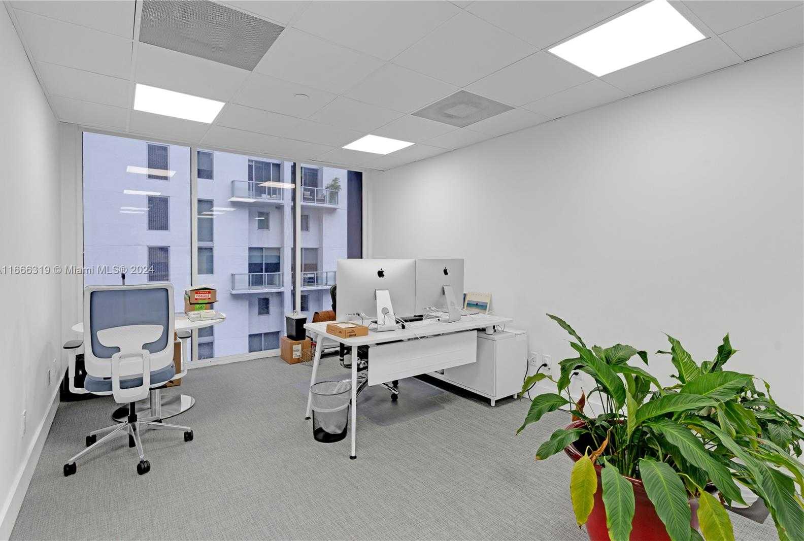 Small Image of 1110 BRICKELL AVE #710A, Miami Number 32