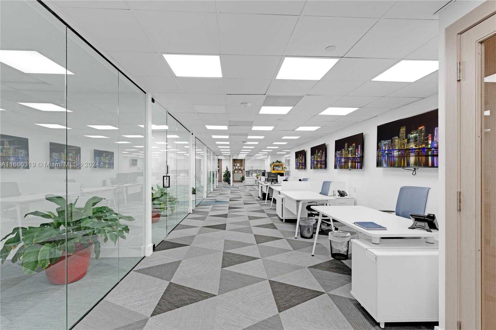 Small Image of 1110 BRICKELL AVE #710A, Miami Number 33