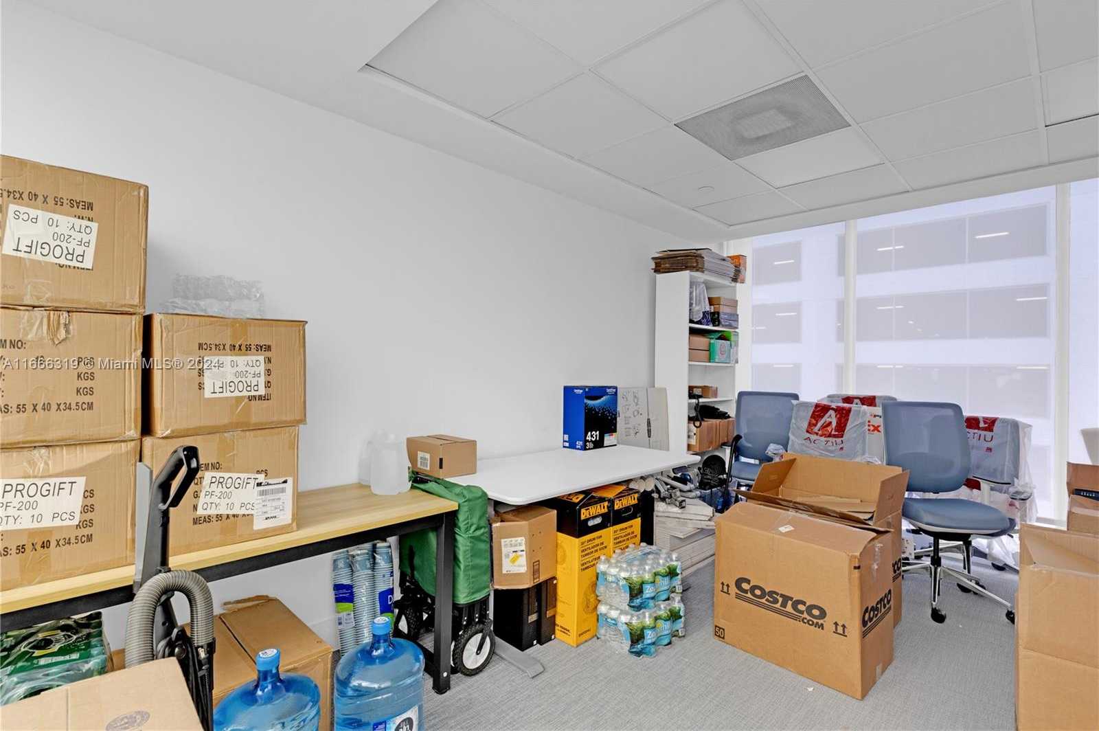 Small Image of 1110 BRICKELL AVE #710A, Miami Number 35
