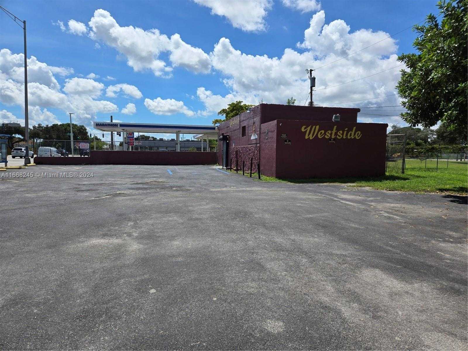 Small Image of 6210 NORTH WEST 22ND AVE, Miami Number 2