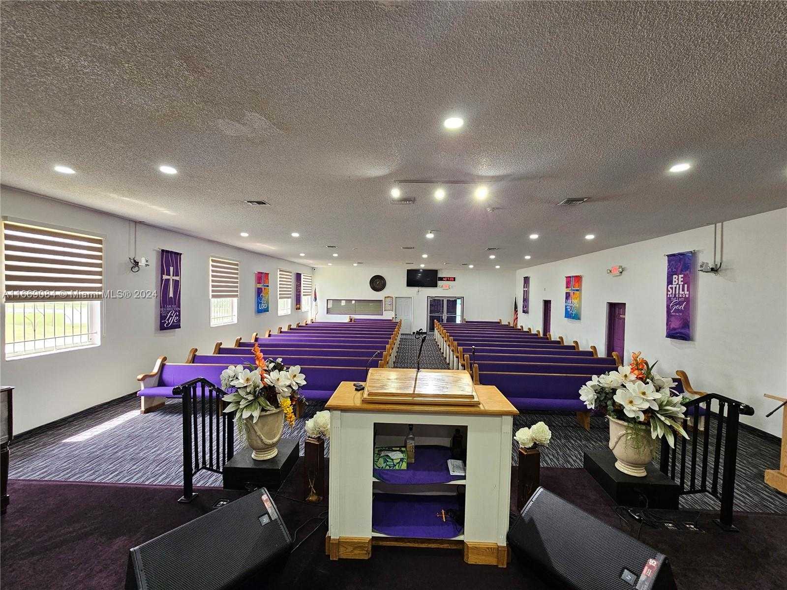 Small Image of 17001 NORTH WEST 20TH AVE, Miami Gardens Number 6