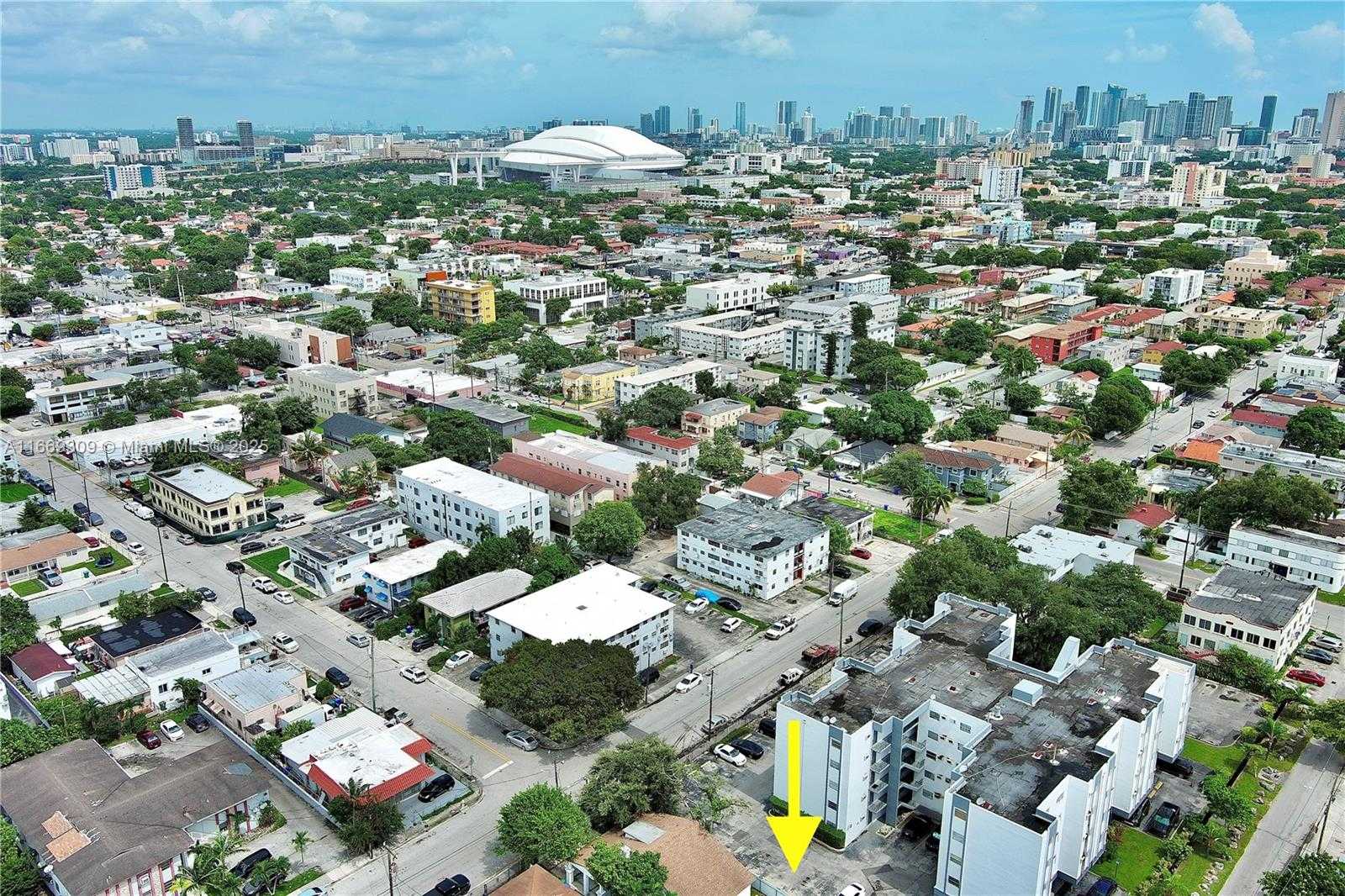 Small Image of 2042 SOUTH WEST 4TH ST, Miami Number 12