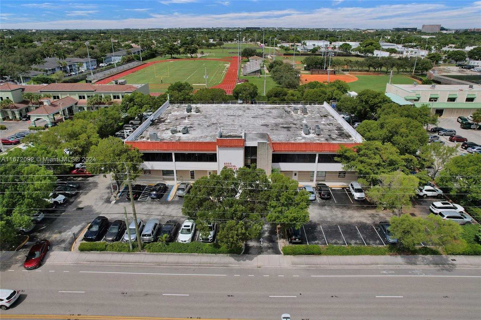 Small Image of 5333 NORTH DIXIE HWY, Oakland Park Number 5