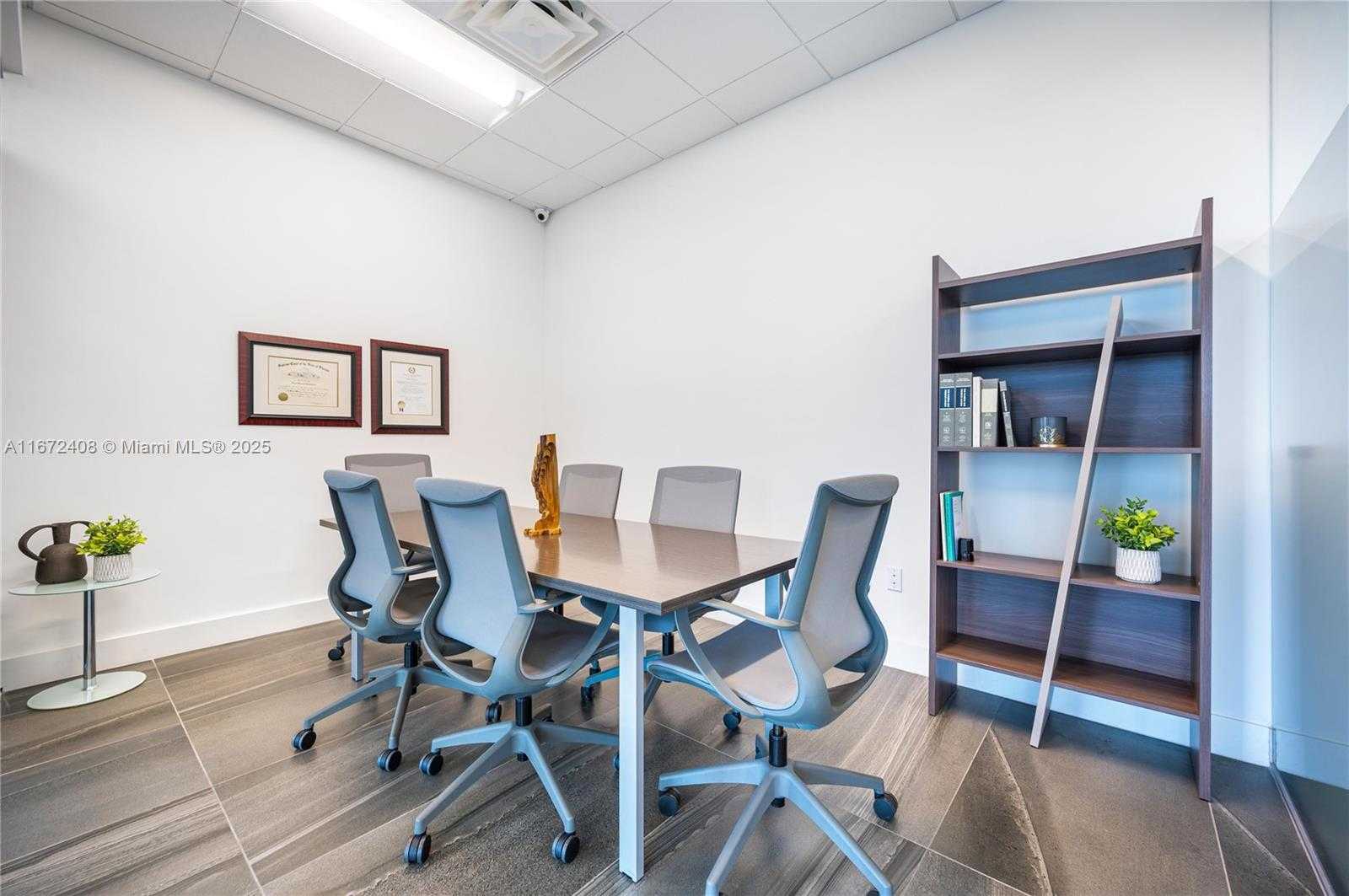 Small Image of 800 SOUTH EAST 4TH AVE #806, Hallandale Beach Number 5