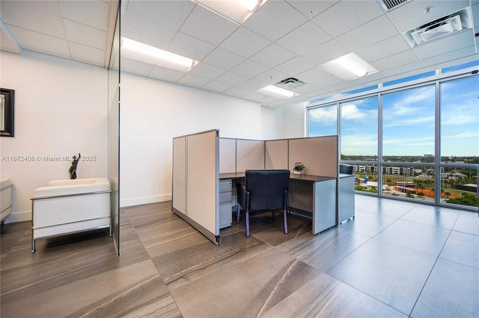Small Image of 800 SOUTH EAST 4TH AVE #806, Hallandale Beach Number 7