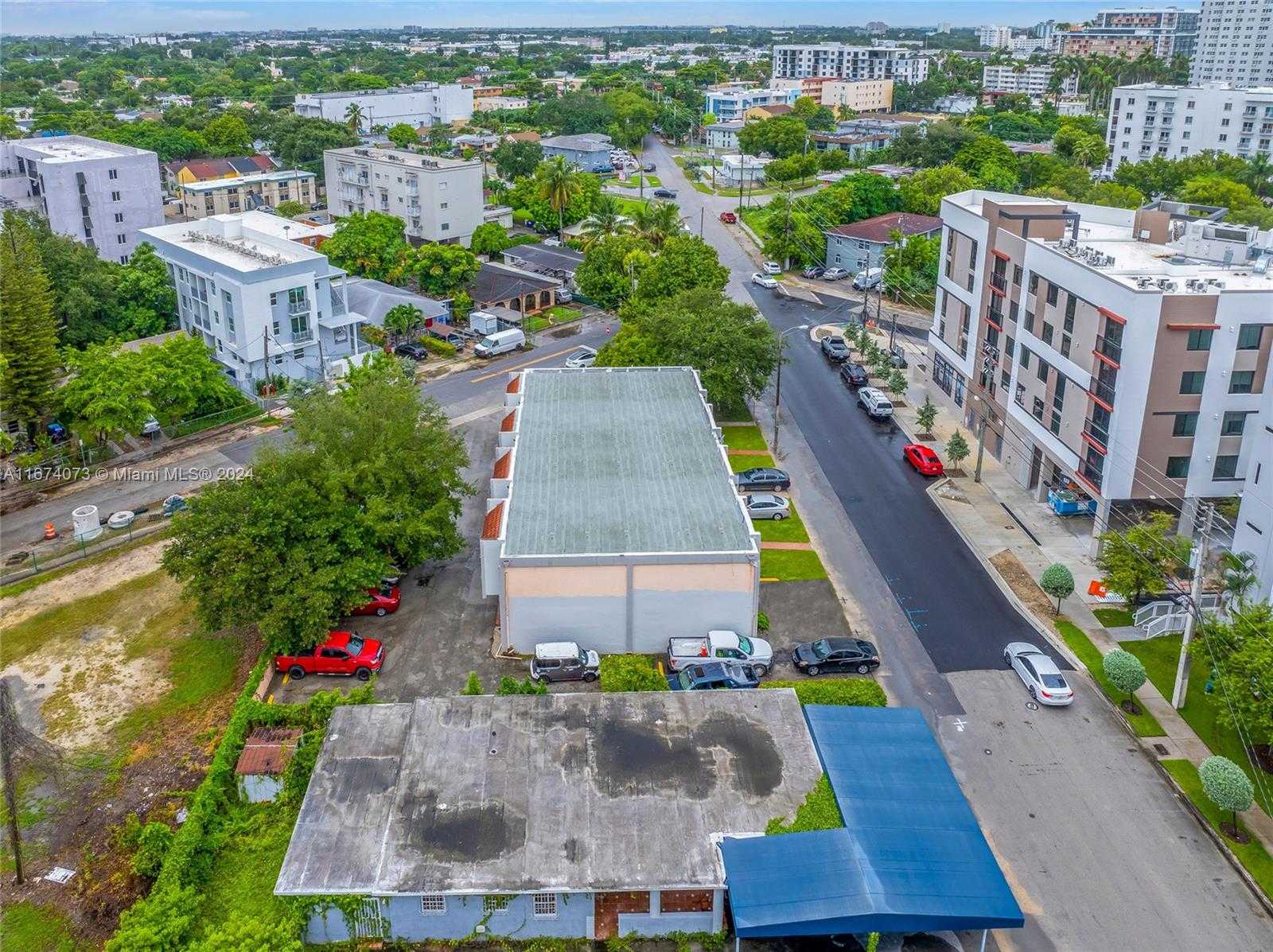 Small Image of 1560 NORTH WEST 15TH ST RD, Miami Number 17