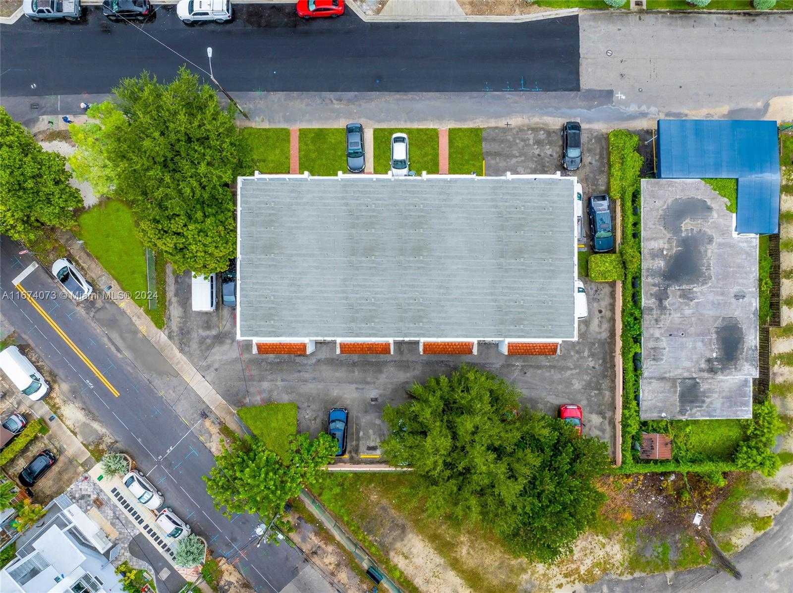 Small Image of 1560 NORTH WEST 15TH ST RD, Miami Number 5