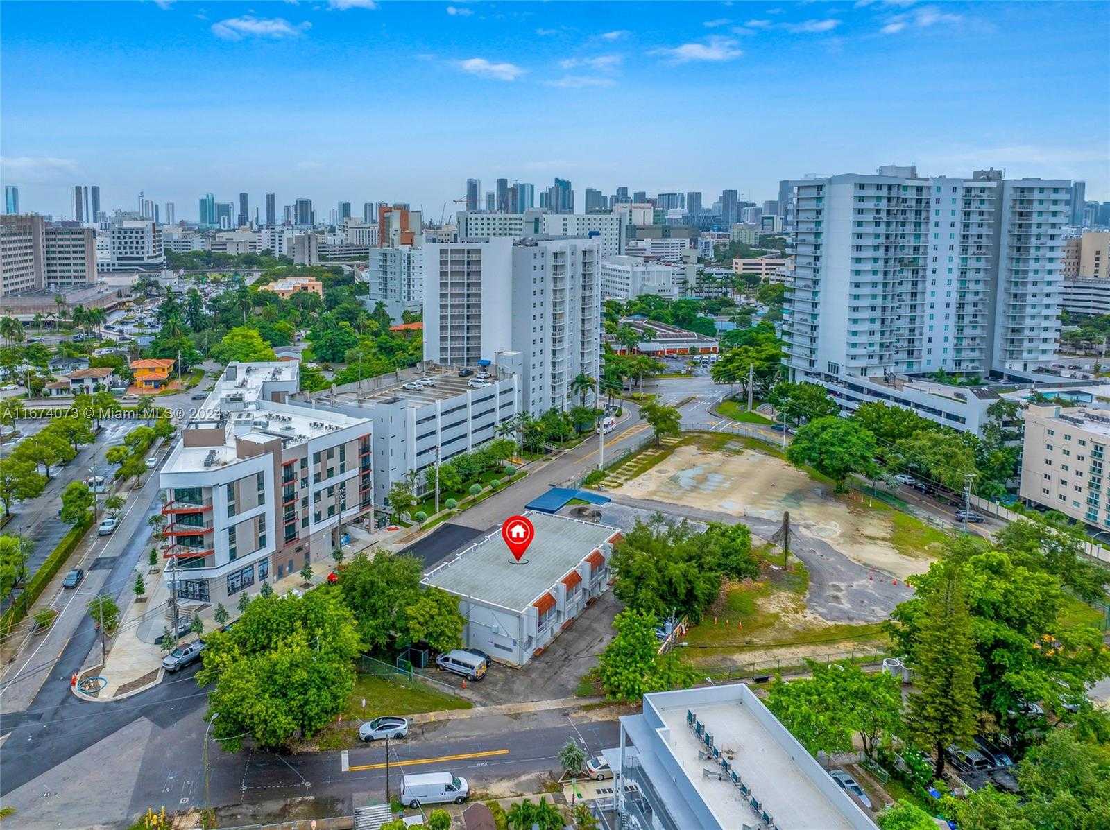 Small Image of 1560 NORTH WEST 15TH ST RD, Miami Number 8