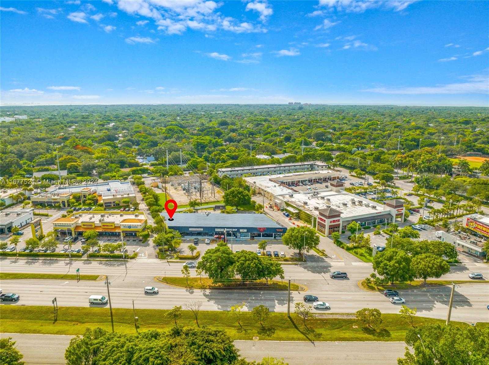 Small Image of 12253 SOUTH DIXIE HWY, Pinecrest Number 26