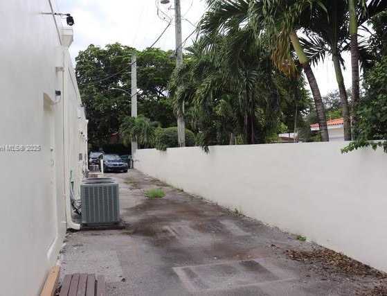 Small Image of 5500 SOUTH WEST 8TH ST #Pharmacy, Coral Gables Number 35