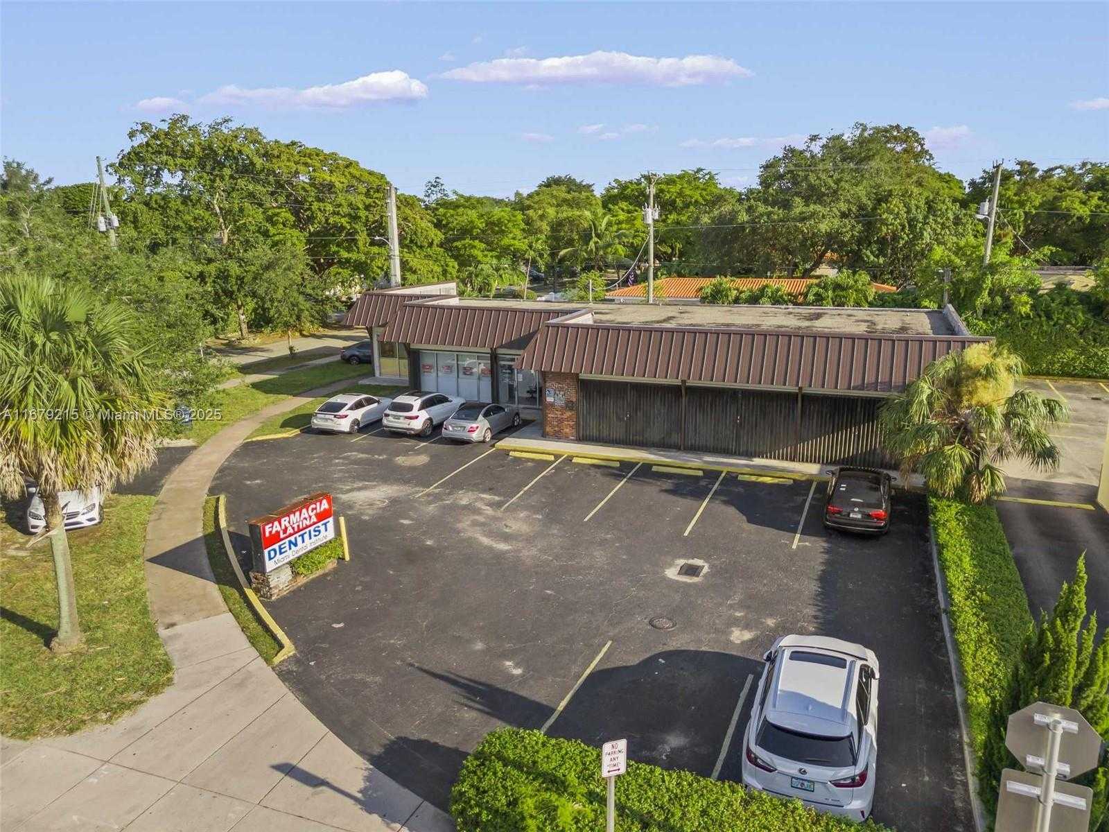 Small Image of 5500 SOUTH WEST 8TH ST #Pharmacy, Coral Gables Number 43