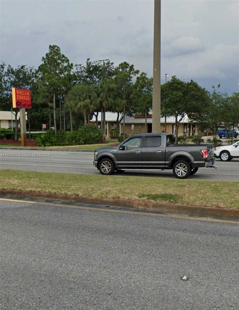 Small Image of 5547 SOUTH EAST FEDERAL HWY, Stuart Number 4