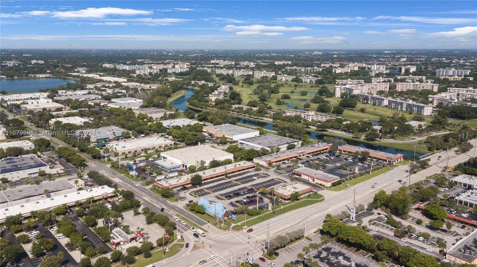 Small Image of 1341 SOUTH POWERLINE RD, Pompano Beach Number 7