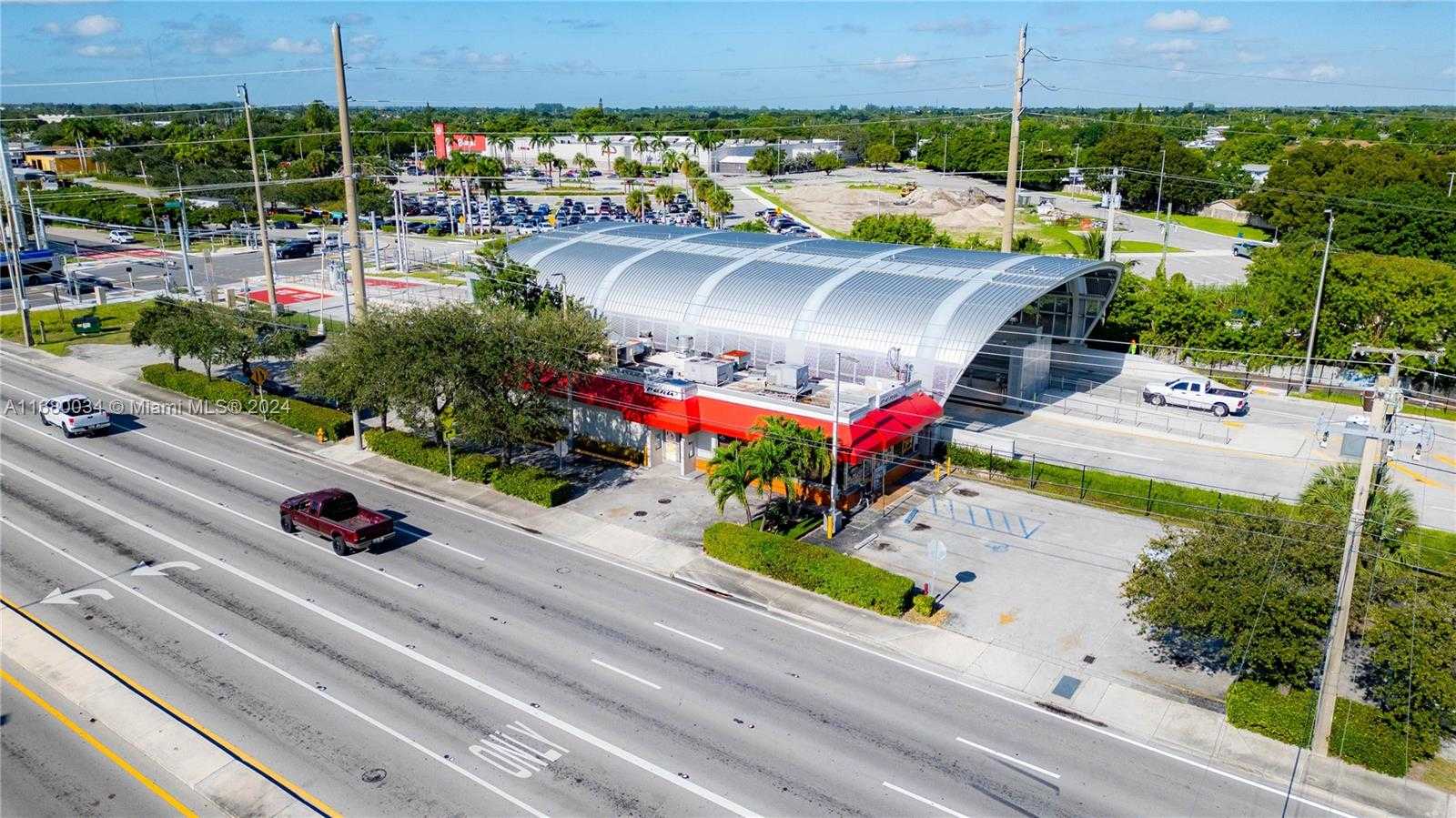 Small Image of 20462 SOUTH DIXIE HWY, Cutler Bay Number 3