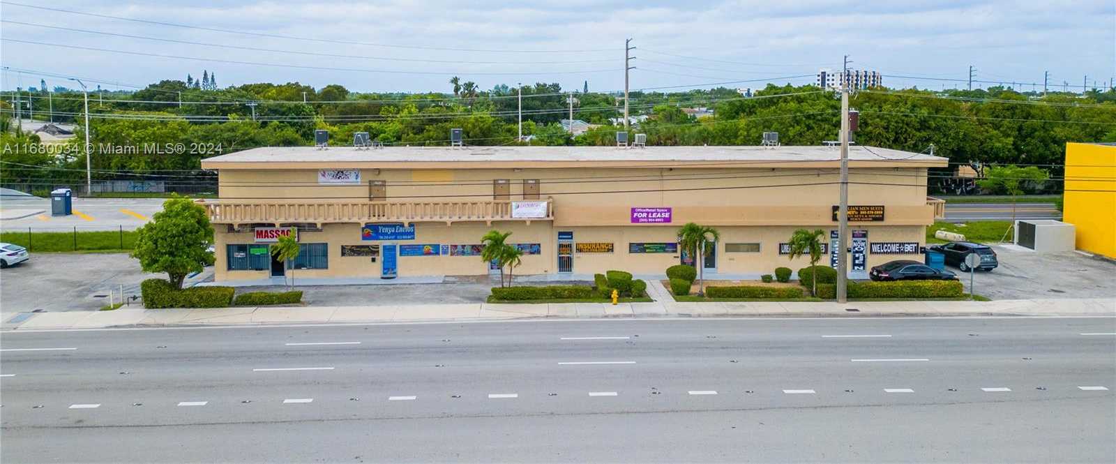 Small Image of 20462 SOUTH DIXIE HWY, Cutler Bay Number 4