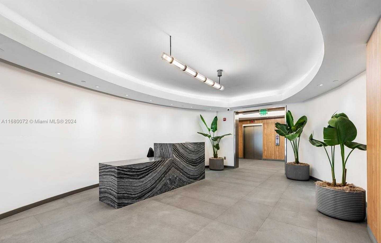 Small Image of 1680 MICHIGAN AVE #PH5, Miami Beach Number 14