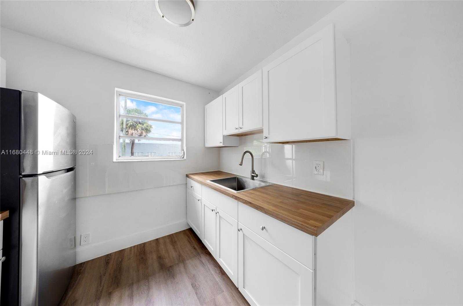 Small Image of 2629 NW 17th Ave, Miami, FL 33142, USA Number 15