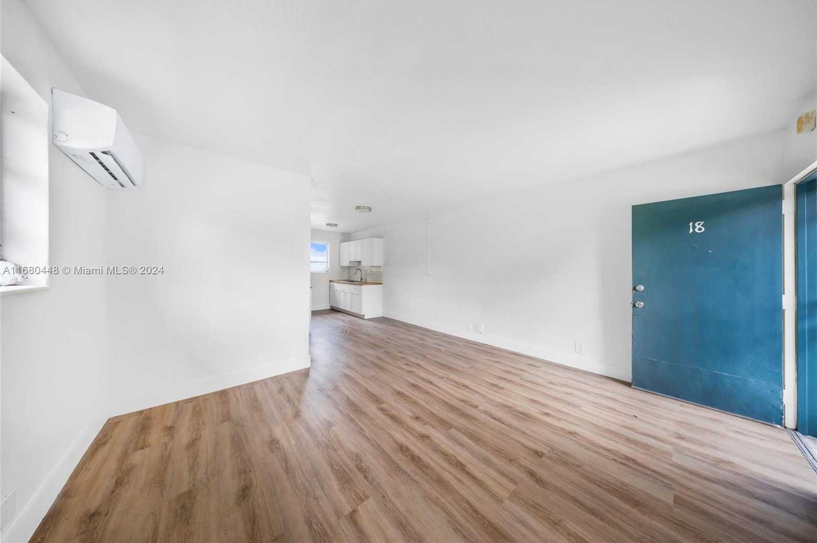 Small Image of 2629 NW 17th Ave, Miami, FL 33142, USA Number 18