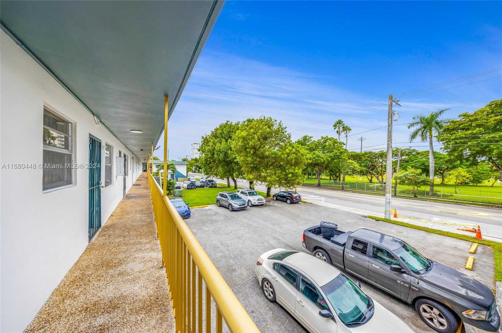 Small Image of 2629 NW 17th Ave, Miami, FL 33142, USA Number 31
