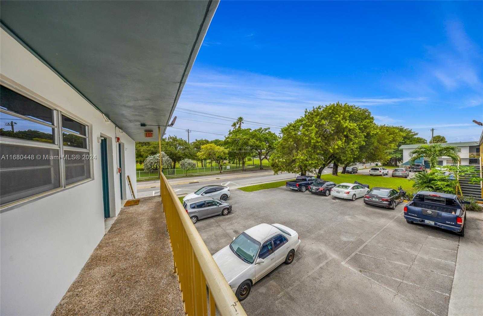 Small Image of 2629 NW 17th Ave, Miami, FL 33142, USA Number 32