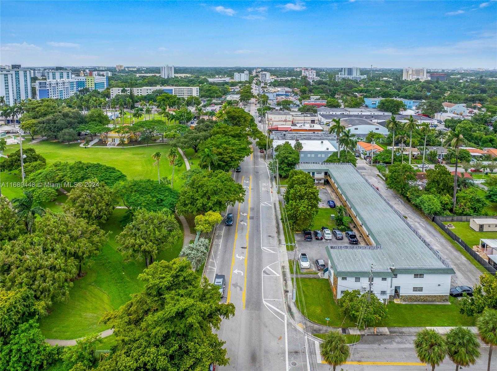 Small Image of 2629 NW 17th Ave, Miami, FL 33142, USA Number 41