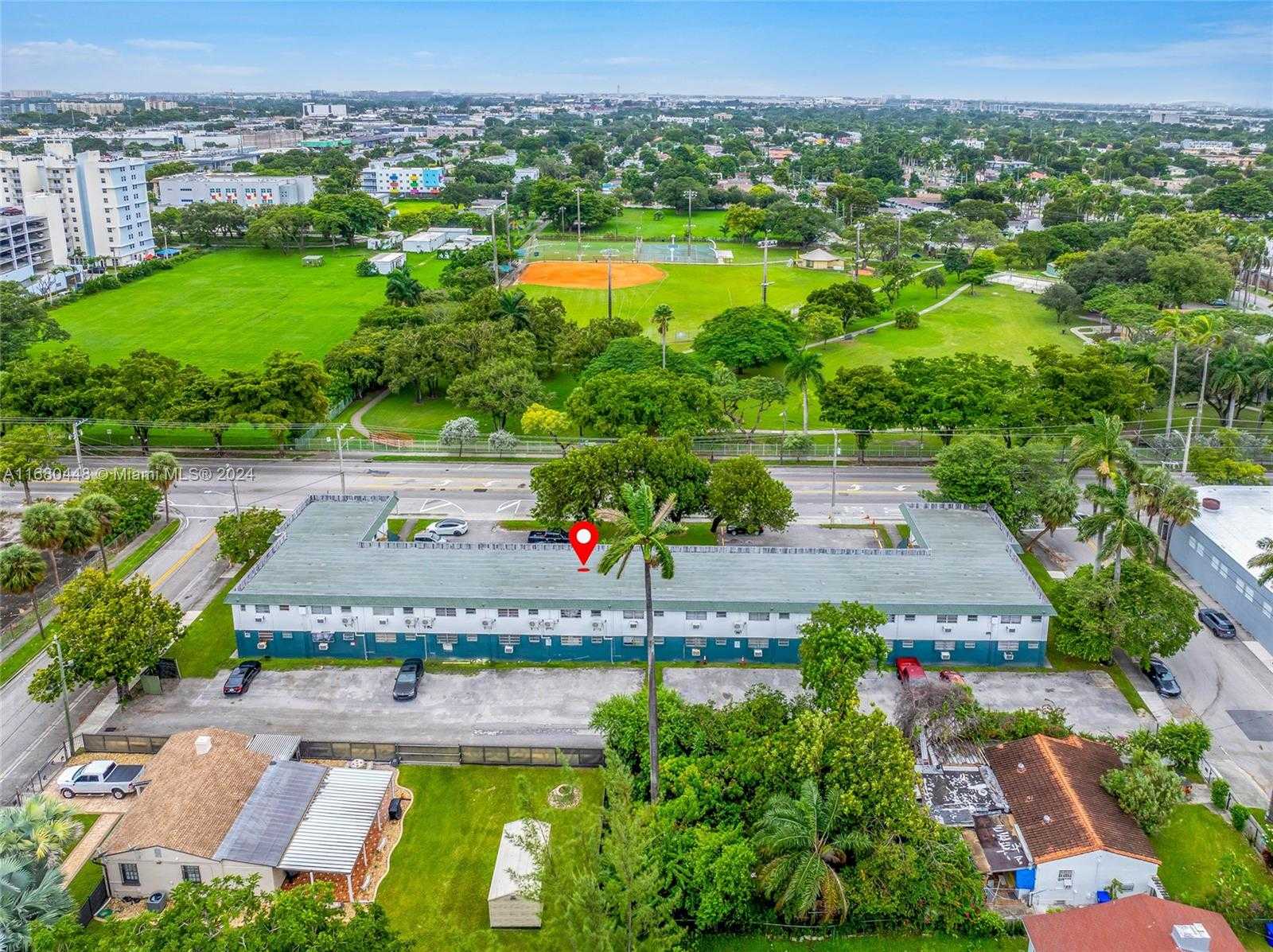Small Image of 2629 NW 17th Ave, Miami, FL 33142, USA Number 52