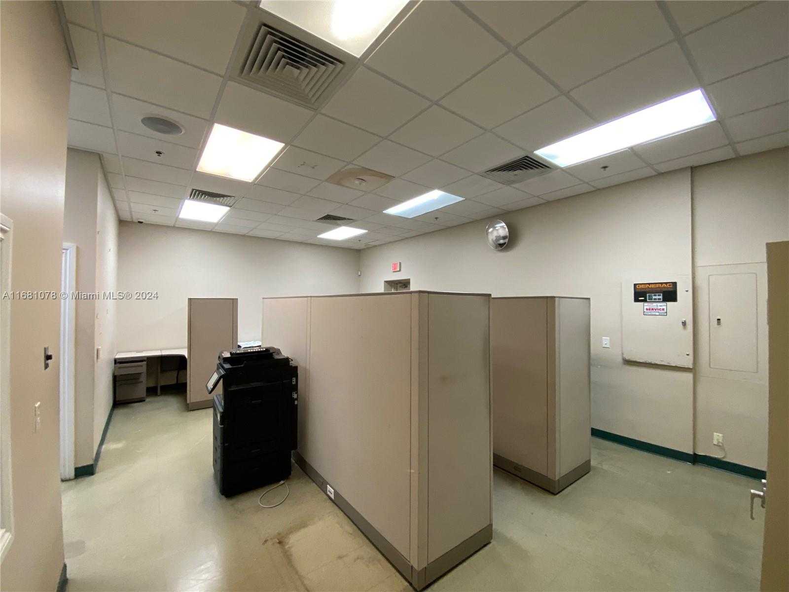 Small Image of 464 SOUTH WEST PORT ST LUCIE BLVD #405, Port St. Lucie Number 24