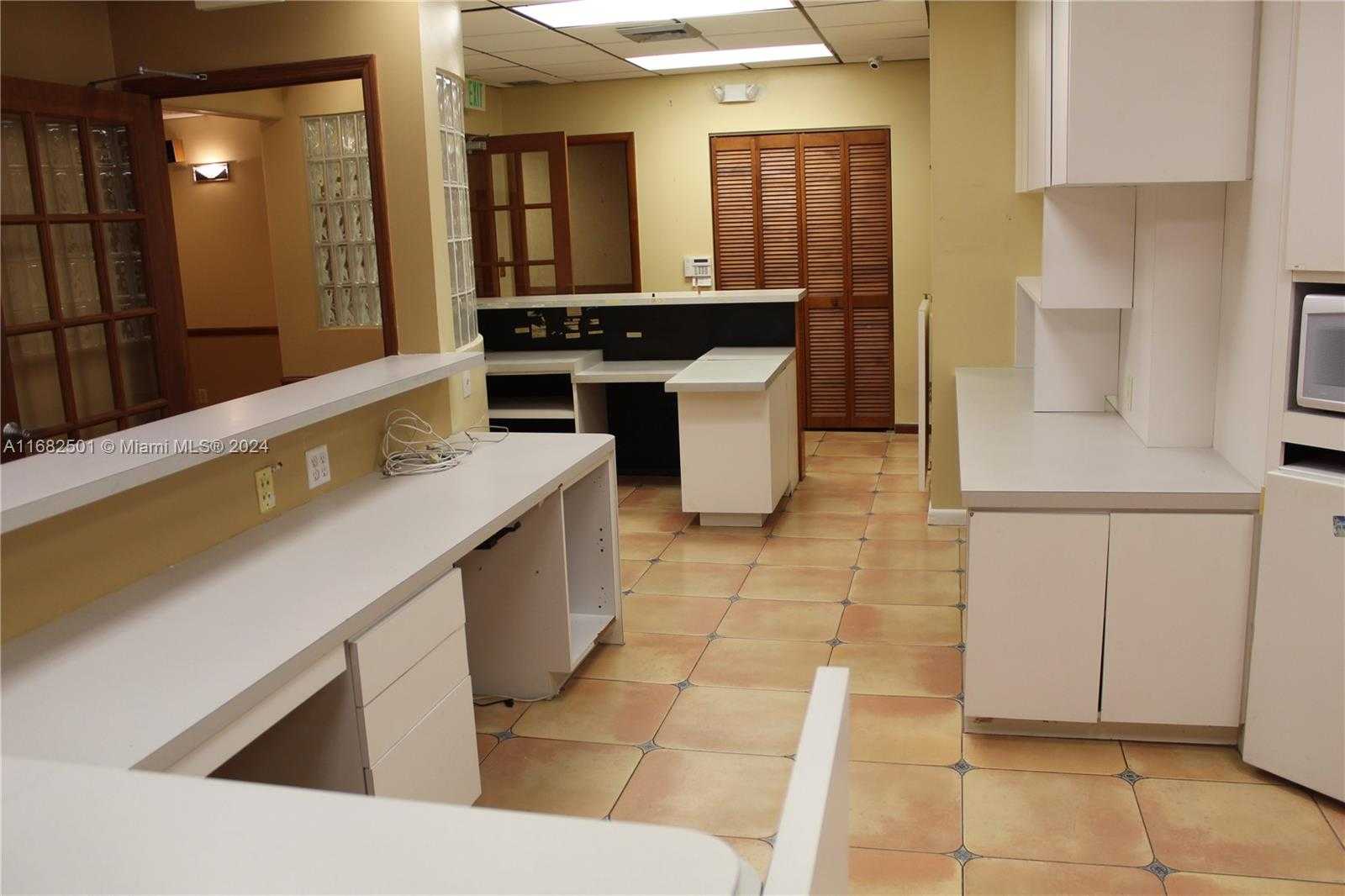 Small Image of 7800 WEST OAKLAND PARK BLVD #4A11, Sunrise Number 23