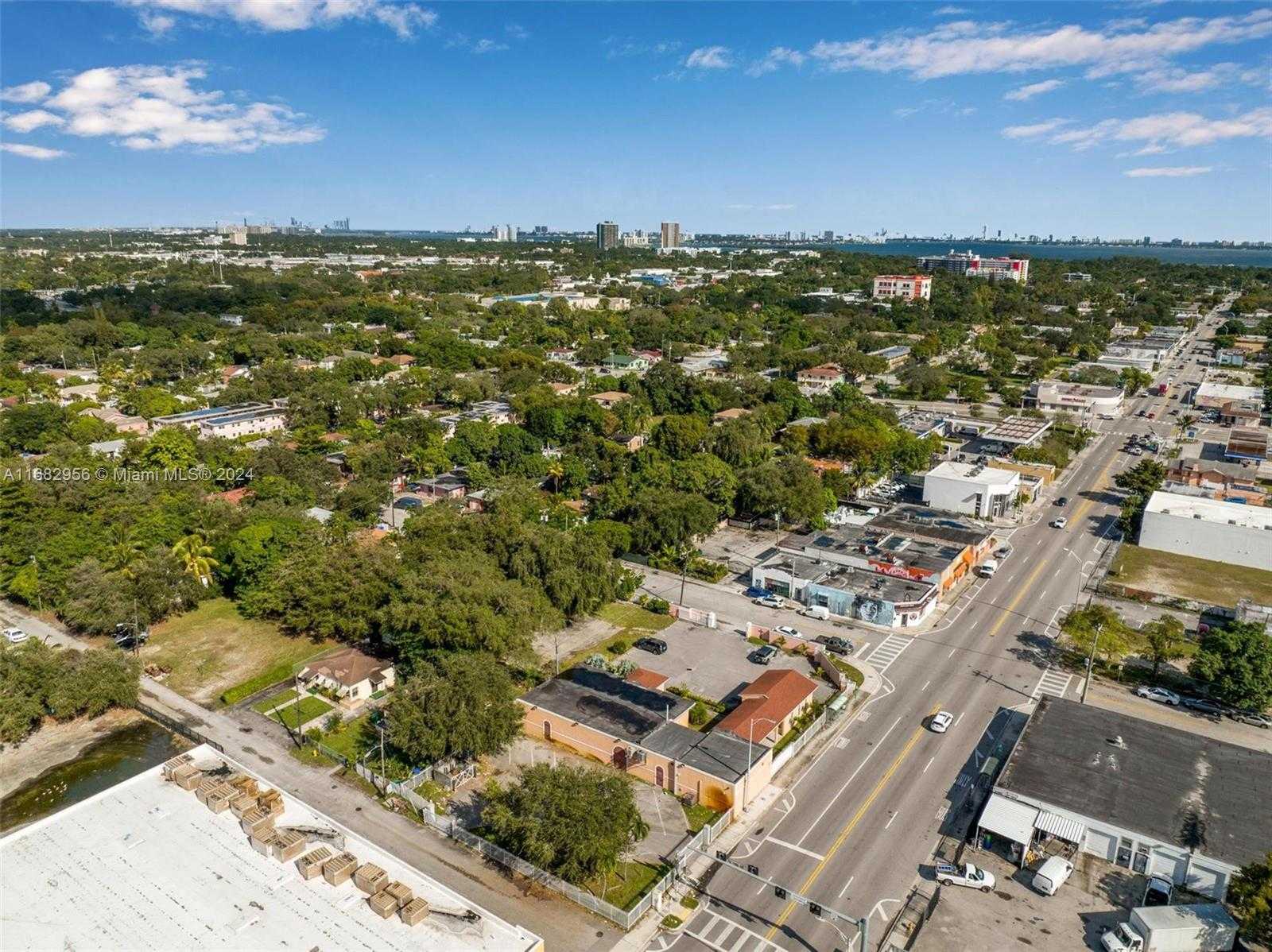 Small Image of 111 NORTH WEST 54TH ST, Miami Number 13