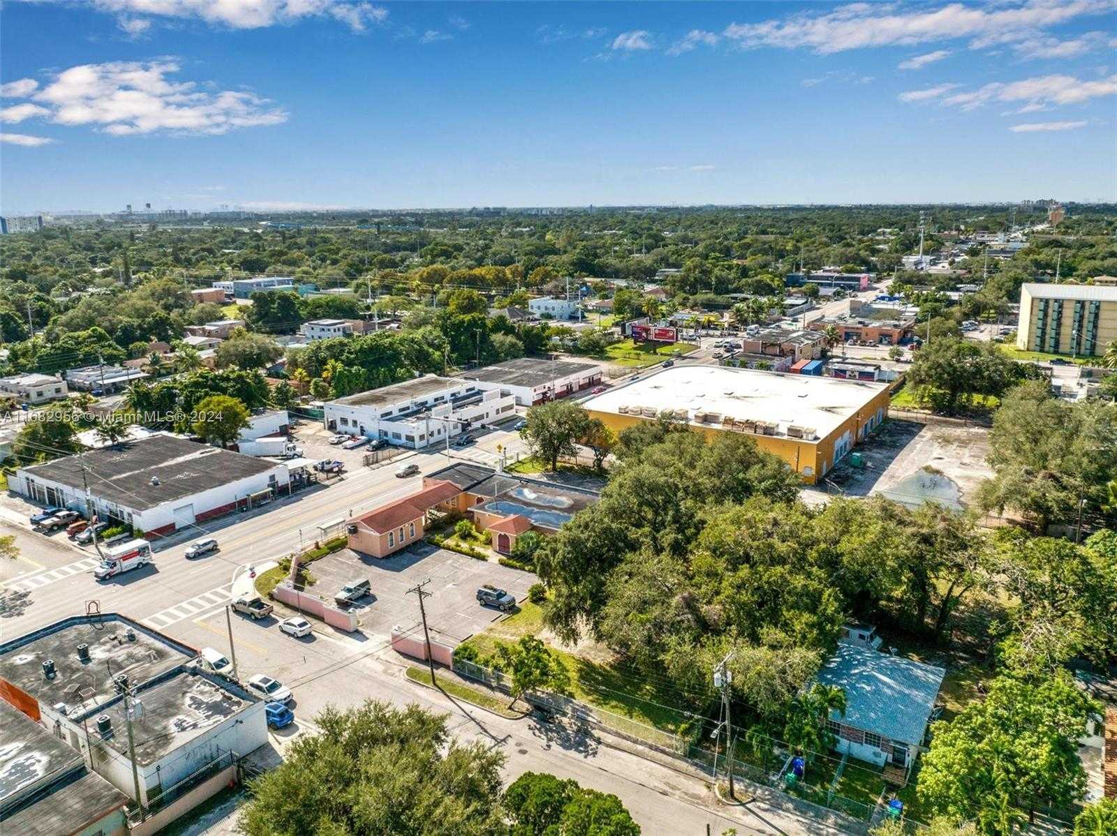 Small Image of 111 NORTH WEST 54TH ST, Miami Number 17