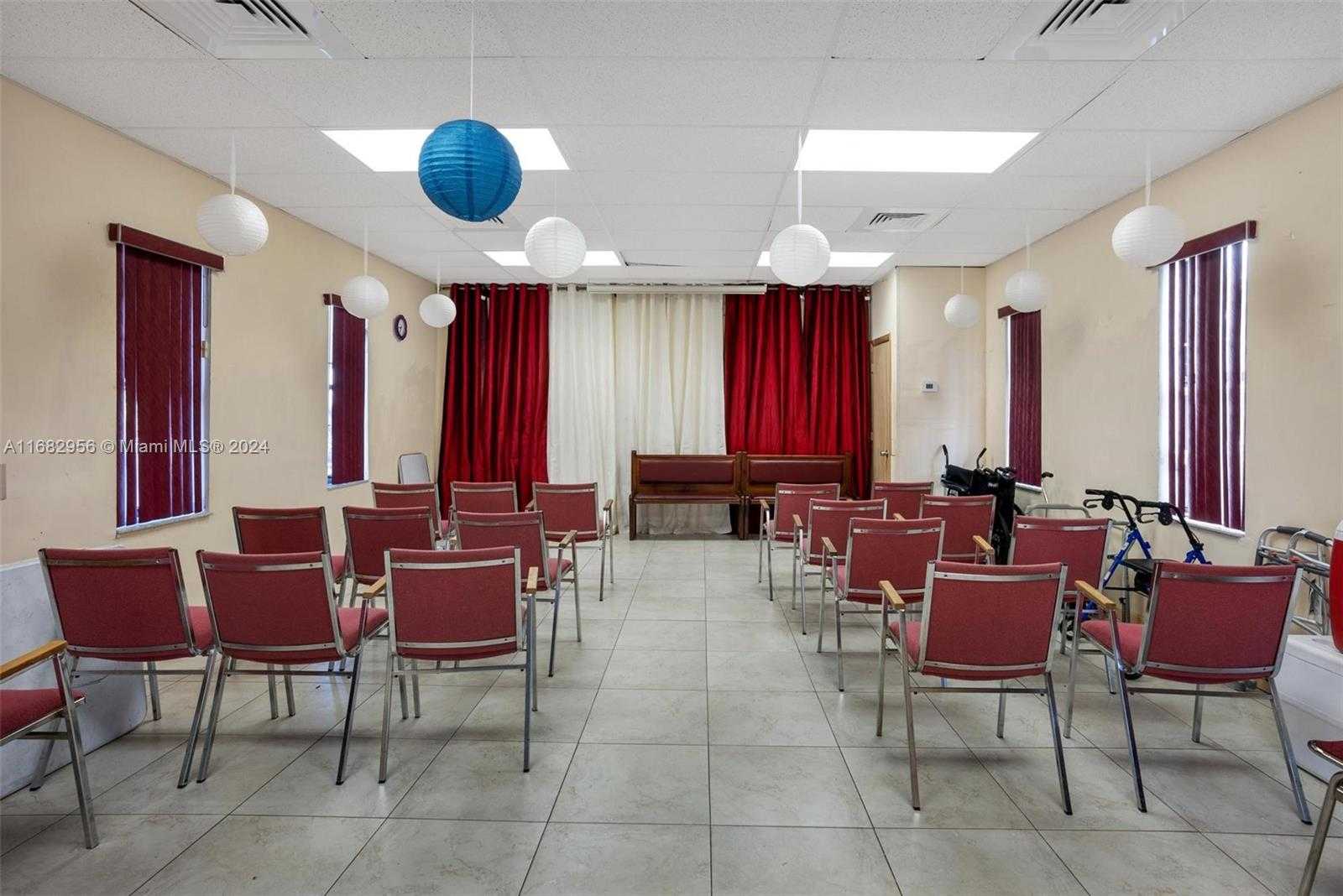 Small Image of 111 NORTH WEST 54TH ST, Miami Number 37