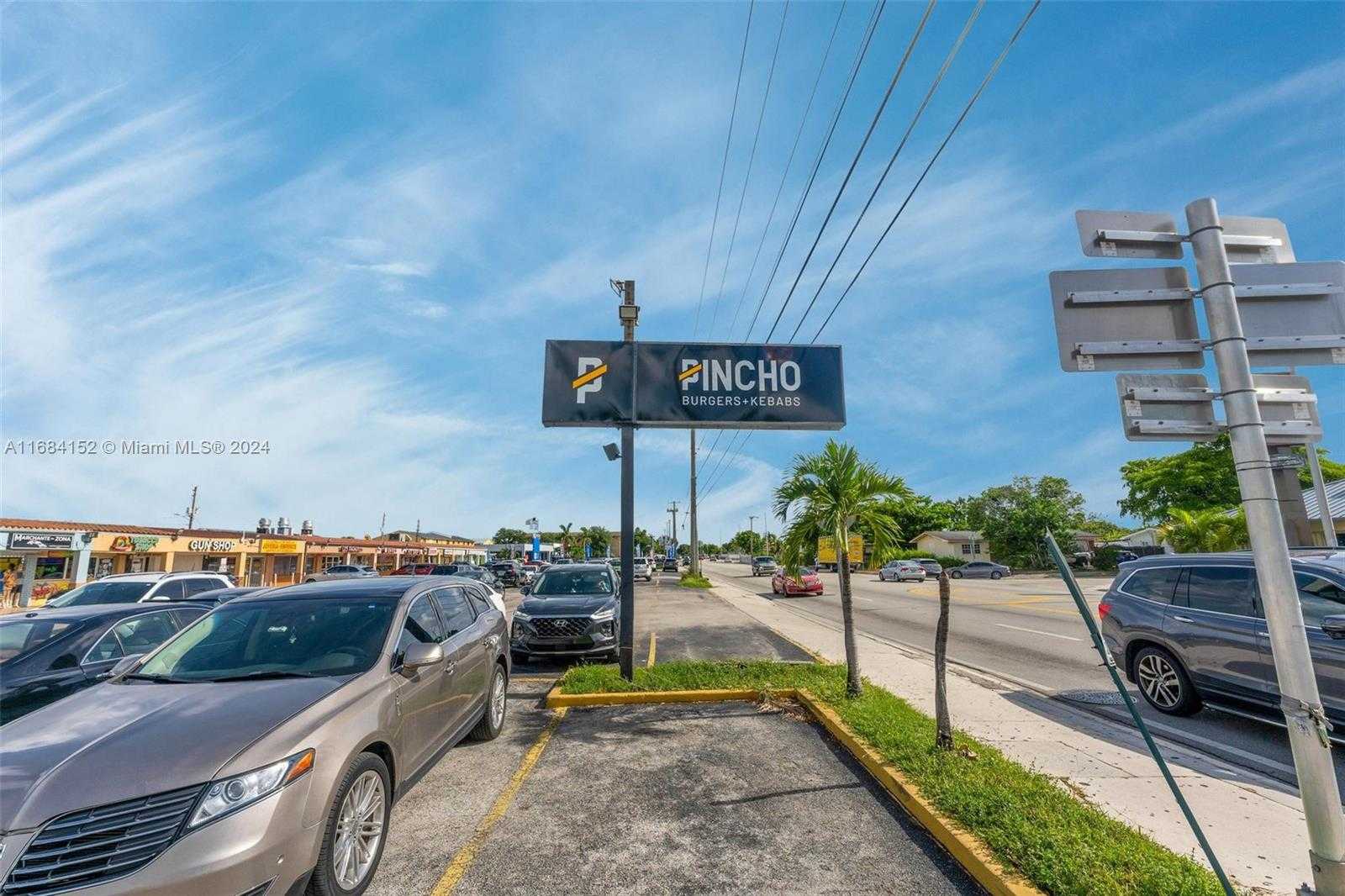 Small Image of 4950 W 12th Ave, Hialeah, FL 33012, USA Number 2