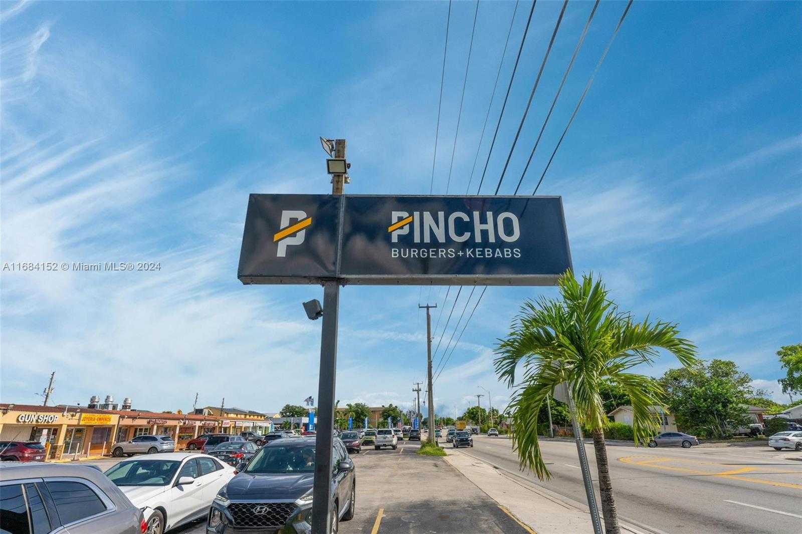 Small Image of 4950 W 12th Ave, Hialeah, FL 33012, USA Number 3