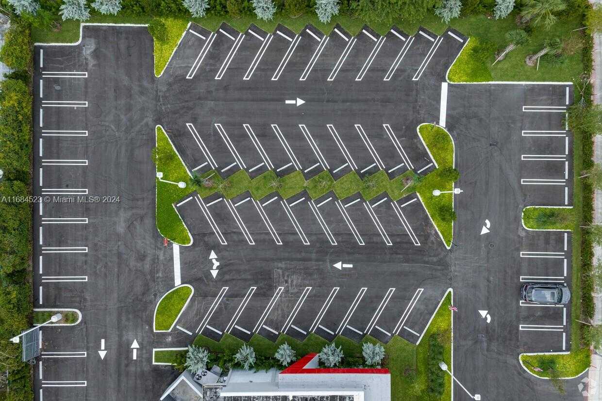 Small Image of 20450 NORTH WEST 2ND AVE #20452, Miami Gardens Number 10