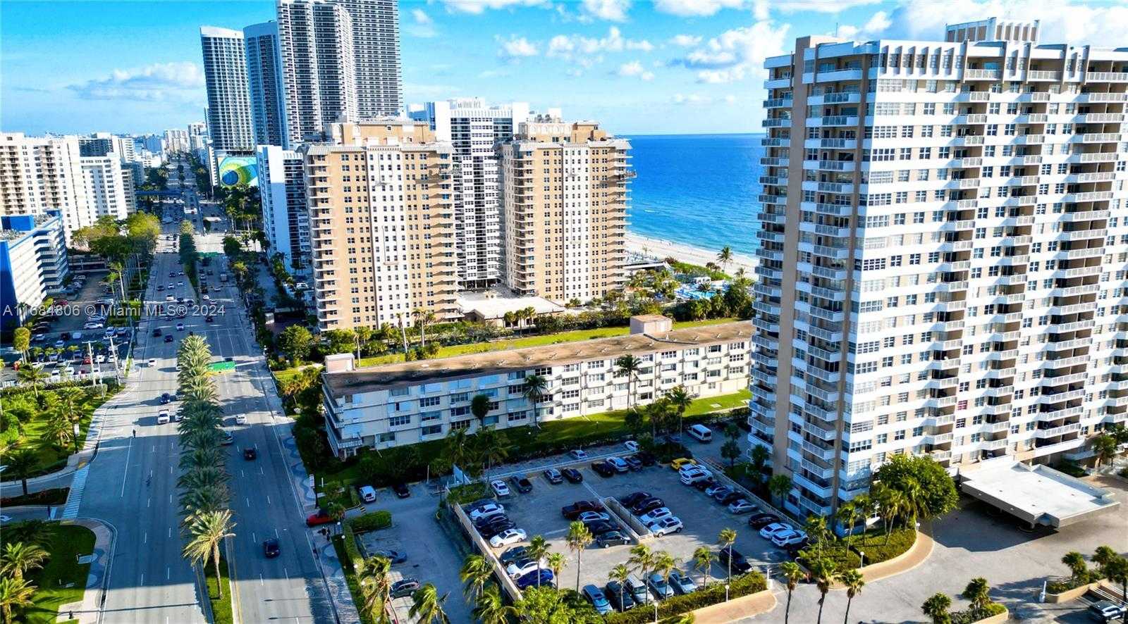 Small Image of 1950 SOUTH OCEAN DR #ON-GL2, Hallandale Beach Number 15