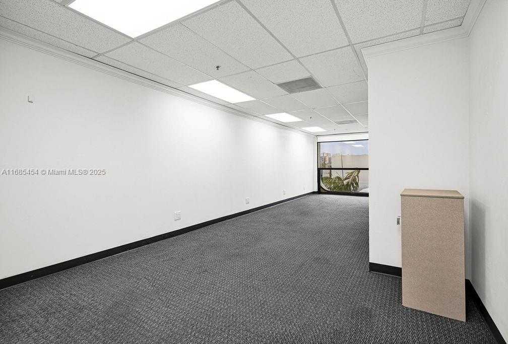 Small Image of 2691 EAST OAKLAND PARK BLVD #304, Fort Lauderdale Number 18