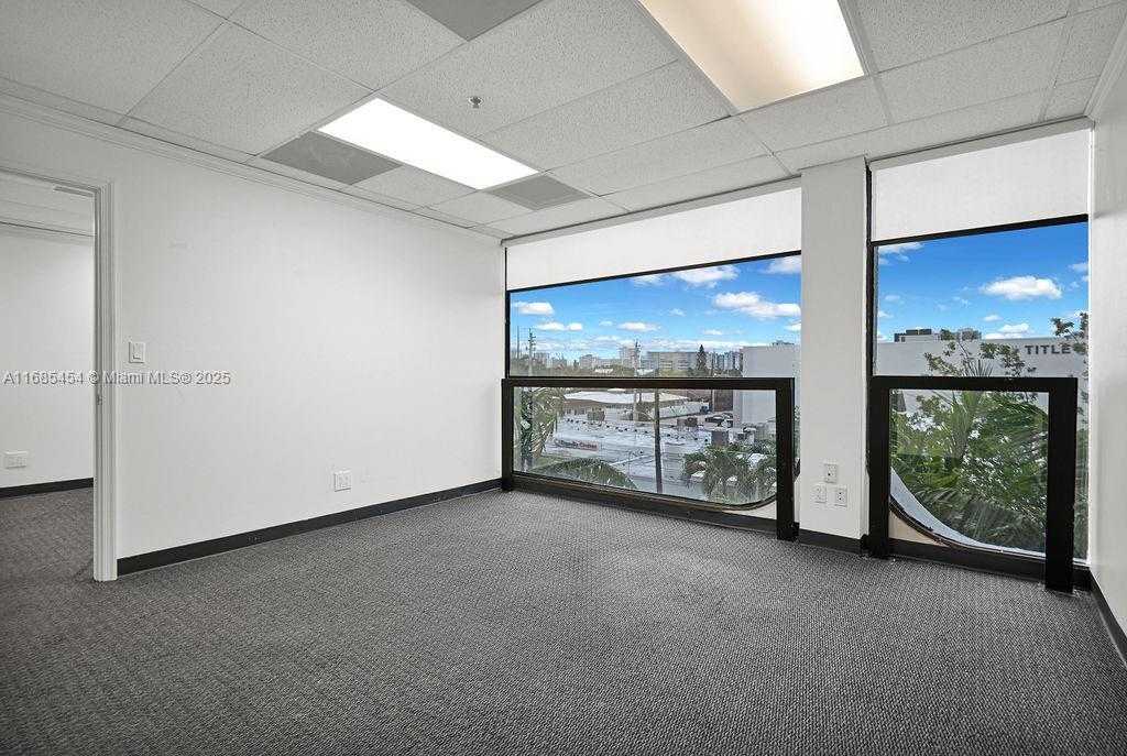 Small Image of 2691 EAST OAKLAND PARK BLVD #304, Fort Lauderdale Number 35